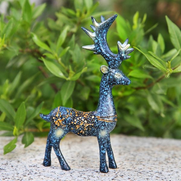 2pcs Deer Ornament Figurines,Creative Deer Decor Decoration, Car Interior Reindeer Accessory Couple Plush Ornaments, Desktop Center Statue ,Shape Scul