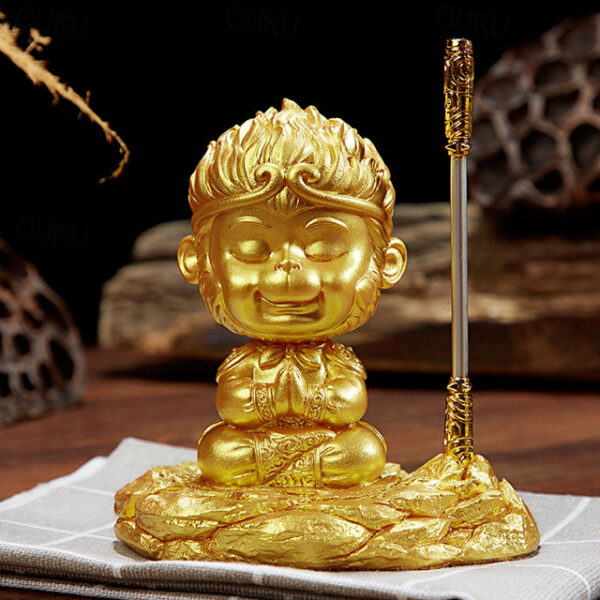 Sun Wukong Resin Statue Car Ornament Monkey King Figurine with Golden Staff - Great Sage Equal to Heaven Creative Car Interior Decoration for Men, Veh